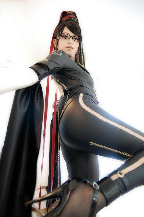 En seksi Bayonetta 