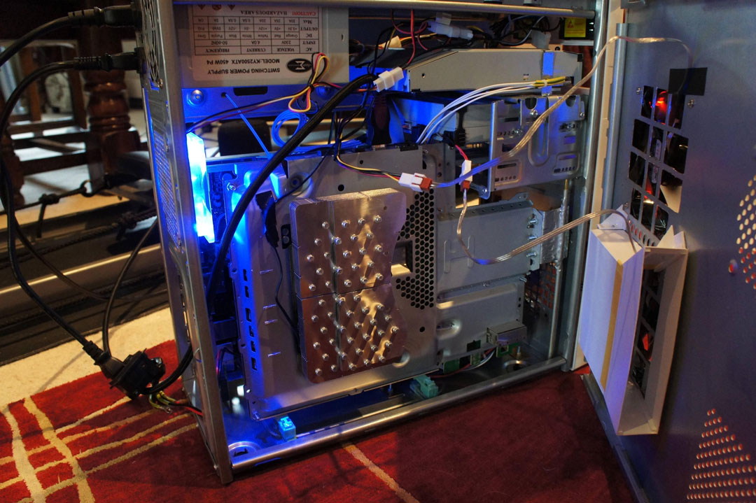 Playstation 3 ve Xbox 360 kardeş gibiler