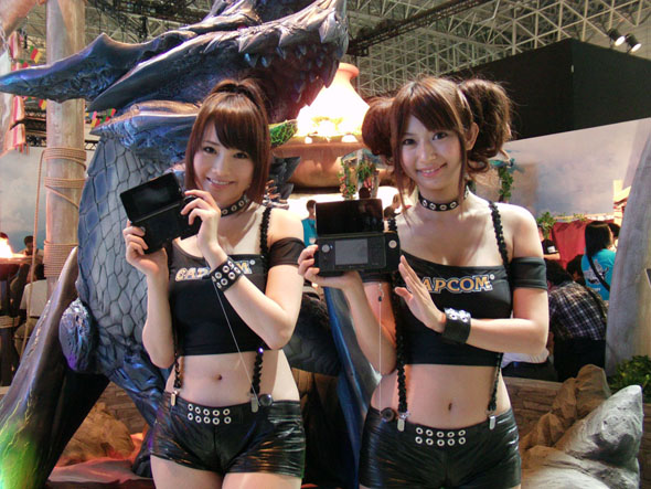 Tokyo Game Show 2011'in güzelleri Bölüm 1