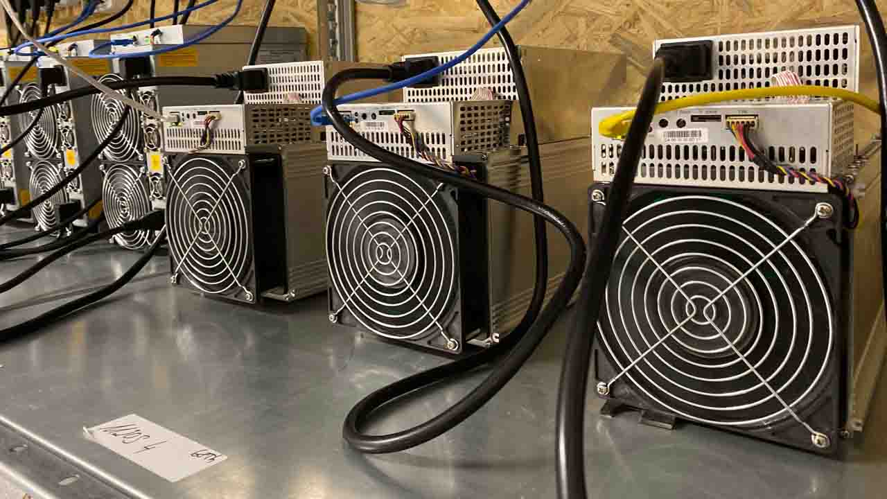 Bitcoin madenciliği